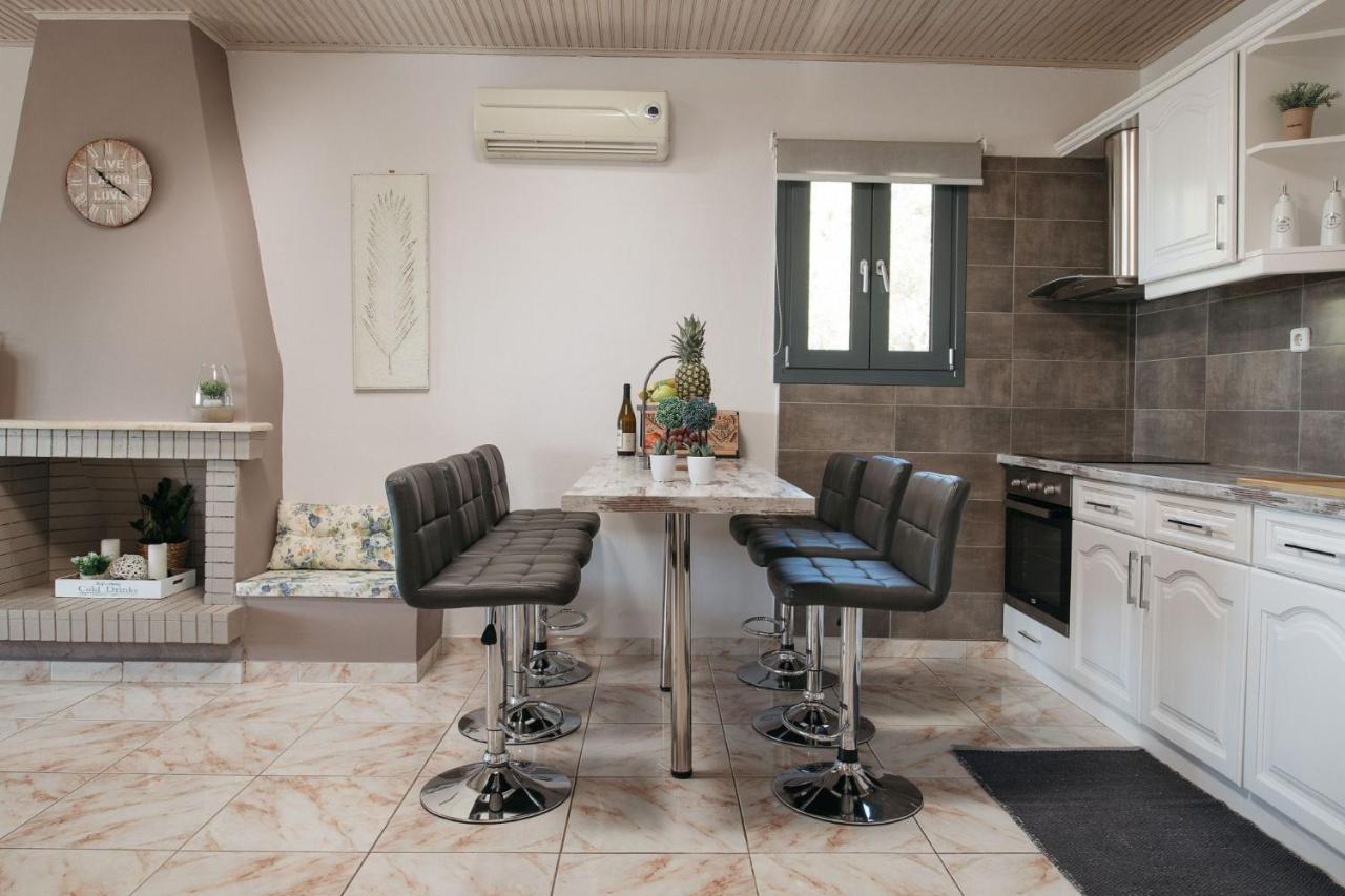 Villa Venia - Cozy Escape With Scenic Sew View, By Zantewize Tragaki Exterior photo