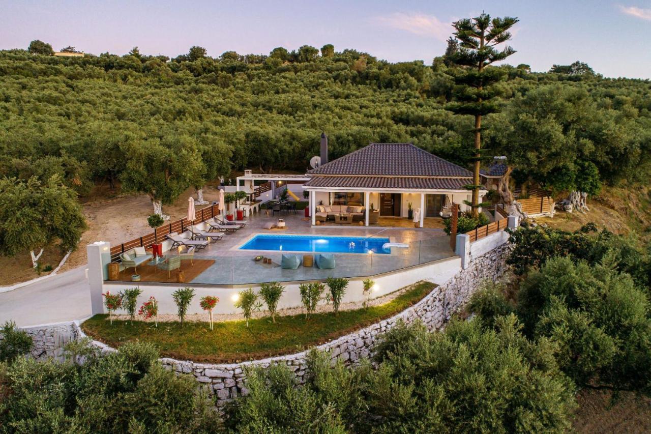 Villa Venia - Cozy Escape With Scenic Sew View, By Zantewize Tragaki Exterior photo